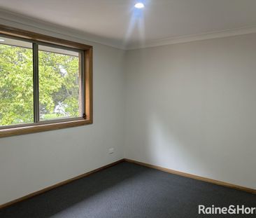 Modern 3 Bedroom Townhouse! - Photo 6