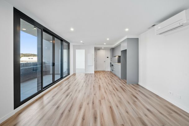 Charming Apartment in the Heart of Woden - Photo 1