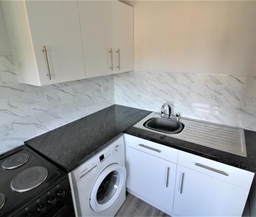 Roman Way, Chippenham, SN15 - Photo 1