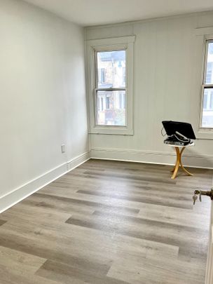 For Lease - 275 Main Street Unit# Upper, Hamilton, Ontario - Photo 1