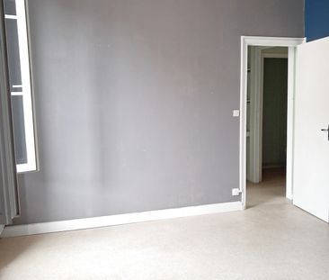 Location Appartement 2 pièces 61m² MARMANDE 47200 - Photo 2
