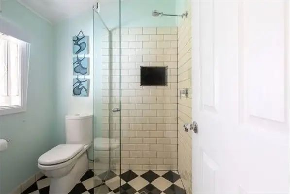 “Cozy One Bedroom Unit In Desirable Location Furnished and Utility Included” - Photo 1