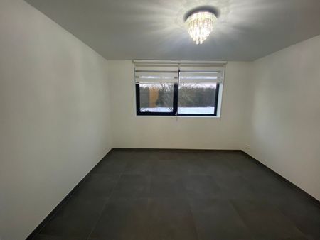 Moderne, stijlvolle woning gelegen in Houthalen-Helchteren - Photo 4