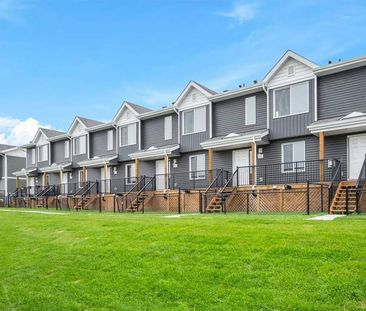 Ravine Park Townhomes | 401 Athabasca Avenue, Fort McMurray - Photo 1