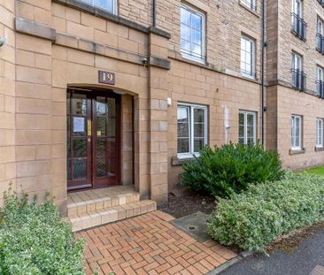 3 bedroom apartment to rent - Photo 6