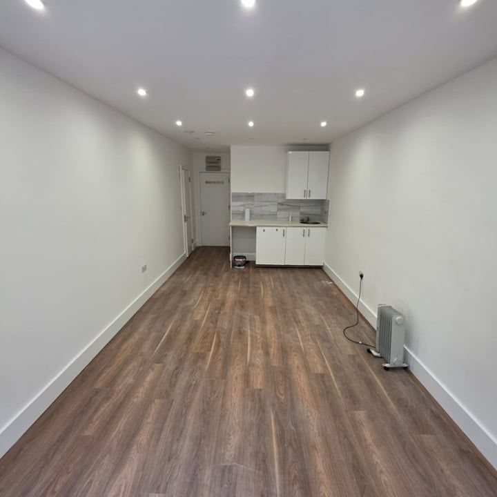 1 Bed Flat, Brentmead Place, NW11 - Photo 1