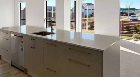 RANGIORA- 3 BEDROOMS - Photo 3