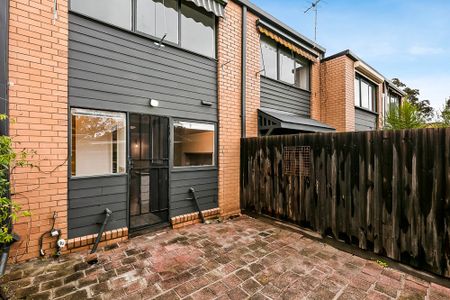 Low Maintenance Location - Photo 5