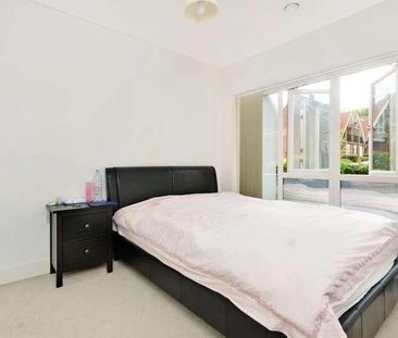 Uplands Road, Guildford, GU1 - Photo 2