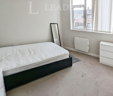 1 bedroom in a house share to rent - Photo 6