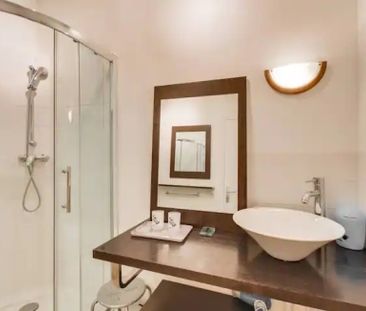 Appartement 30 m² - 1 pièce - Cannes (06400) - Photo 6