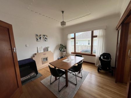 Charming family home in Welbourn - Photo 4