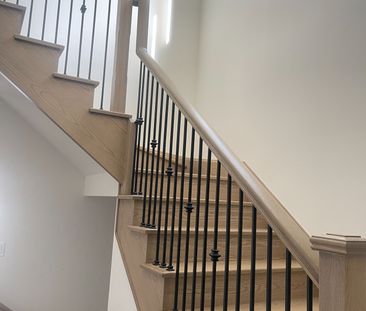 For Lease - 1017 PISCES Trail, Pickering, Ontario - Photo 1