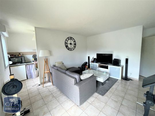 Location Appartement 2 pièces 49m² MONTFAVET 84140 - Photo 1