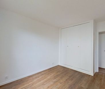 Location Appartement 3 pièces 69m² - Photo 3