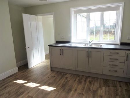 Salhouse Road, Little Plumstead, NR13 5ES - Photo 4