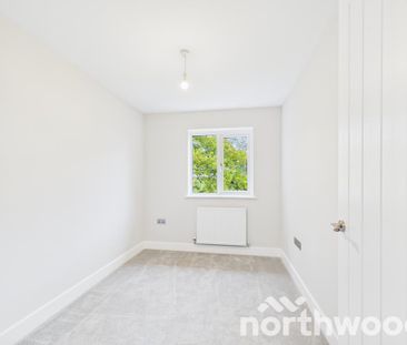 3 bedroom semi-detached house to rent - Photo 2