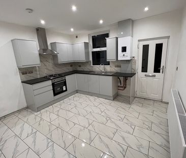 3 Bed Terraced House, Holme Lane, S6 - Photo 6