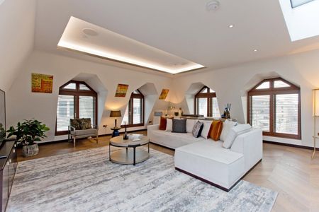 Golden Square, W1F, London - Photo 4