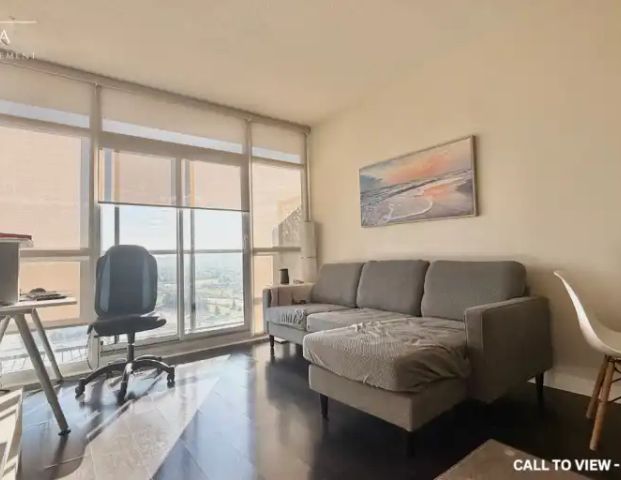 120 Jackson St W, Hamilton, Ontario L8P 0A4 | 120 Jackson Street West, Hamilton - Photo 1