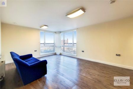 2 bedroom apartment to rent - Photo 2