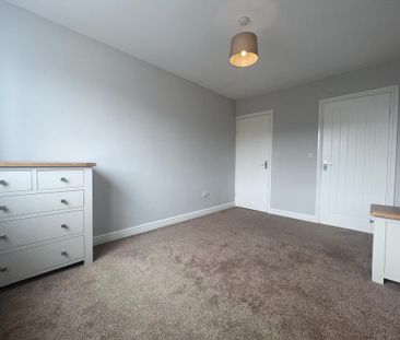 3 bedroom bungalow to rent - Photo 4