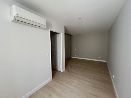 Location Appartement 5 pièces 126m² LE PASSAGE 47520 - Photo 4