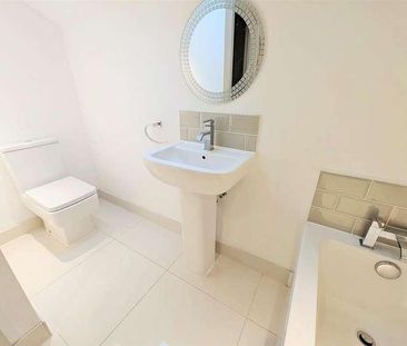 Coal Lofts, Princes Street, Southend On Sea, SS1 - Photo 4