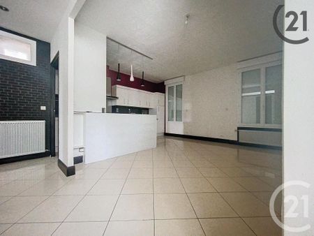 Location Maison 5 pièces 115m² TROYES 10000 - Photo 2