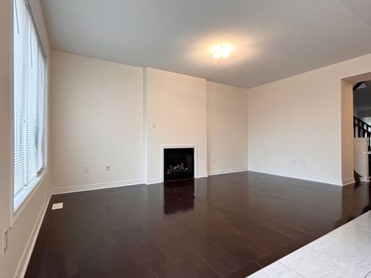 For Lease - 202 Harbord Street, Markham, Ontario - Photo 1