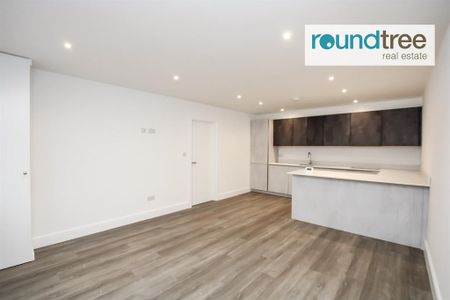 3 bedroom apartment to rent - Photo 5