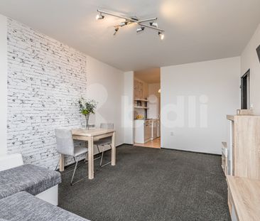 Pronájem bytu 2+kk 43 m², Na vyhaslém 3264, Kladno - Fotografie 2