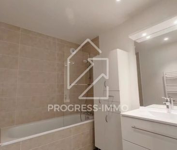 Location Appartement 3 pièces 72m² ST MAUR DES FOSSES 94100 - Photo 2