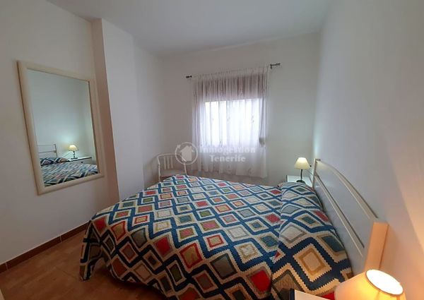 Se alquila en Las Galletas apartamento de 1 dormitorio