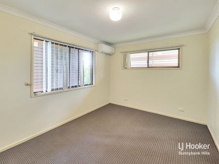15 Hillianna Street, Algester QLD 4115 - House For Rent | Domain - Photo 2