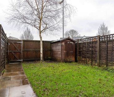 Heyden Close, Macclesfield, Cheshire, SK10 - Photo 3