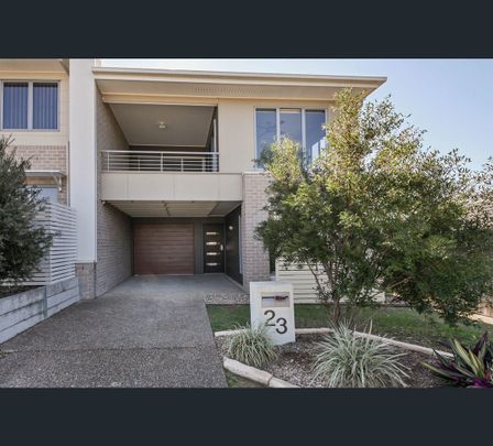 1/19 Harry St, Bellbird Park, Qld 4300 - Photo 1