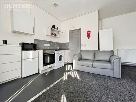 1 bedroom Property To Let Total Size: 227 SQ FT - Photo 4