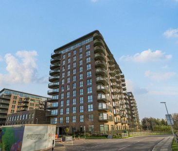 3 bedroom flat to rent - Photo 3