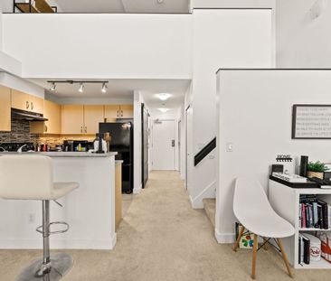 10838 City Parkway condo — Surrey, BC (2-Bedroom) - 2 Bedroom - Photo 2