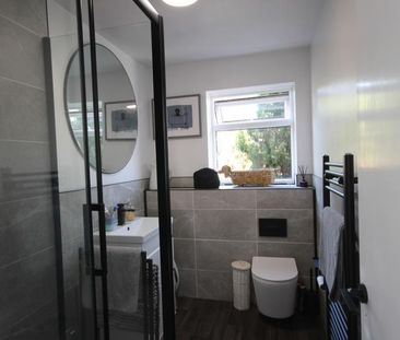 3 bedroom detached house to rent - Photo 4