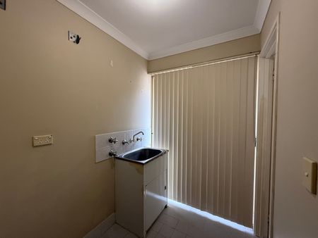 26 Helby Cl, Merriwa WA 6030 - House For Rent | Domain - Photo 3