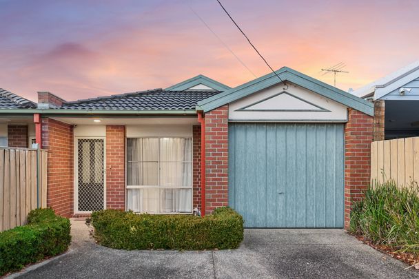 2/5 First Avenue, Aspendale VIC 3195 - Villa For Rent | Domain - Photo 1