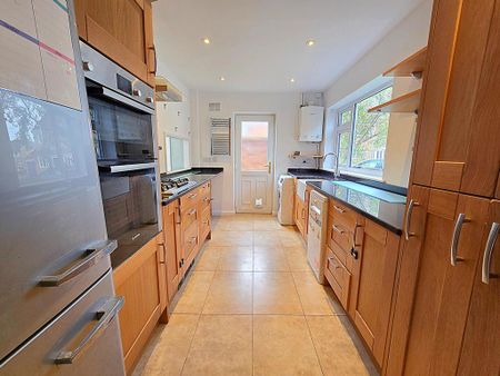 3 bedroom house to rent - Photo 3