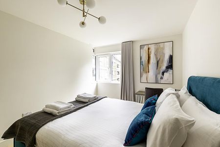 3 bedroom flat to rent - Photo 5