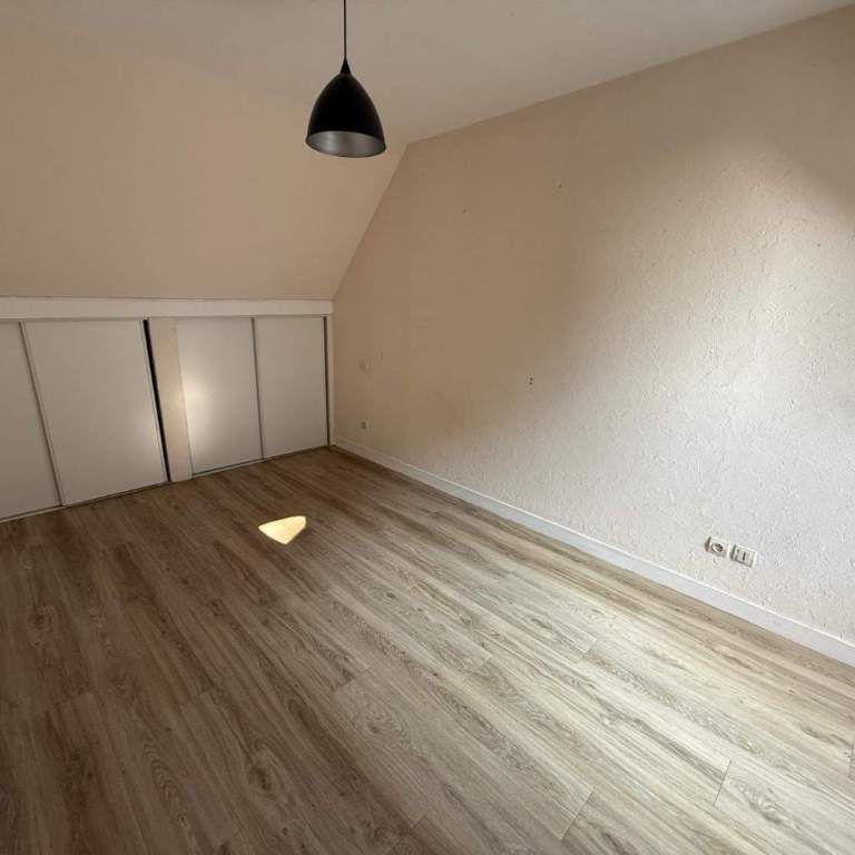 Maison d'habitation - Photo 1