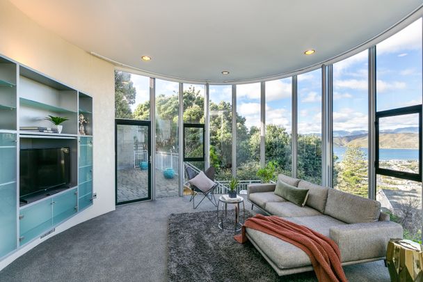 32 Seatoun Heights Road, Seatoun - Photo 1