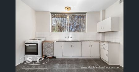 Walk to station! - Photo 4