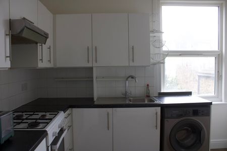 3 Bed Flat, Ferndale Road, N15 - Photo 3