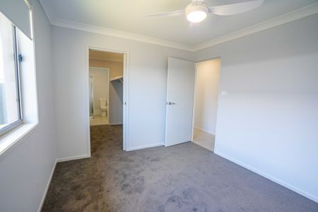 Brand New - Never Lived In! - Photo 3